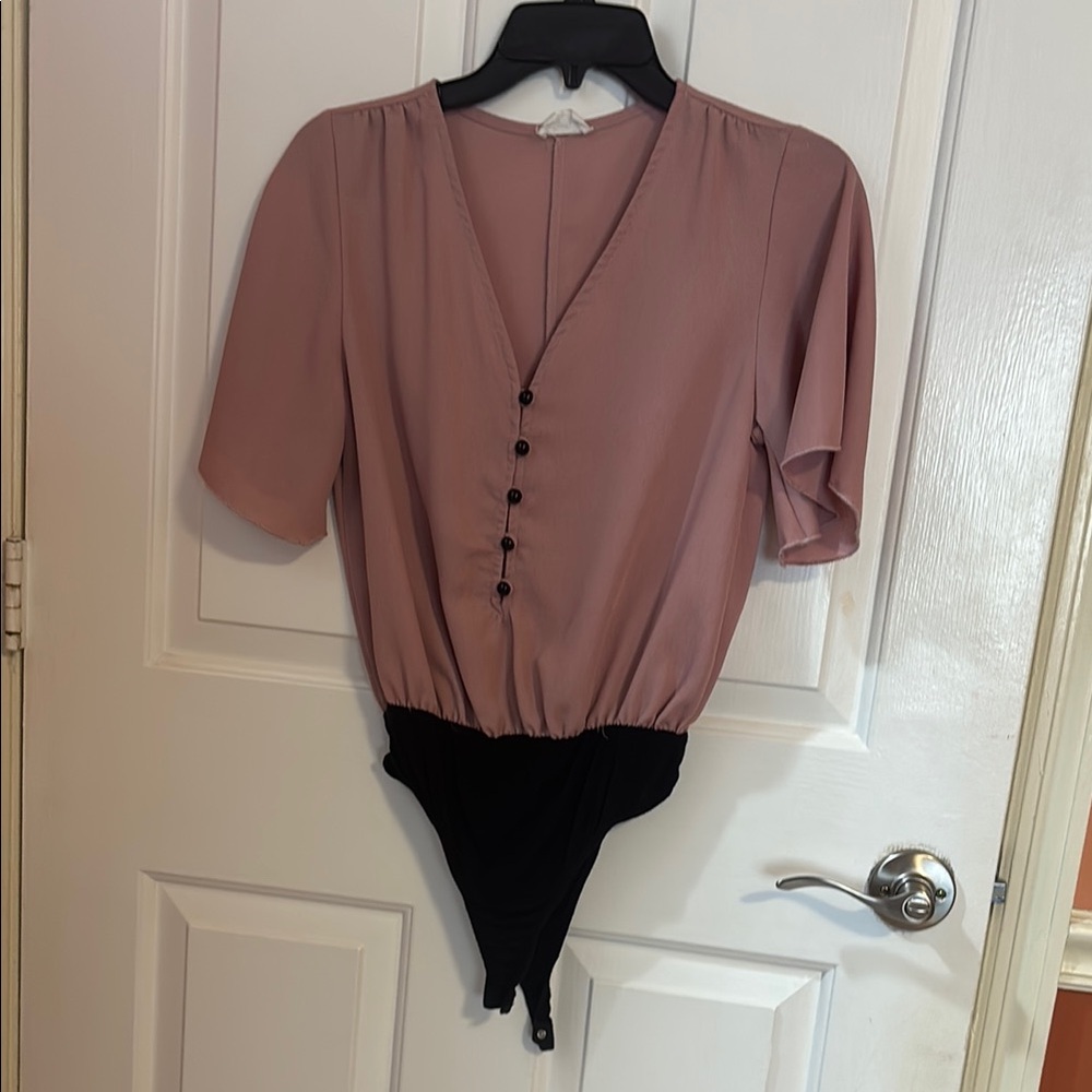 Elegant Mauve Button-Down Bodysuit